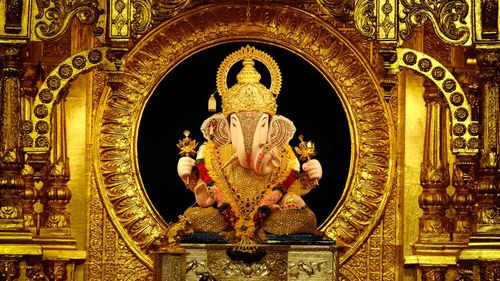 Dagdusheth Ganpati Pune images in hd
