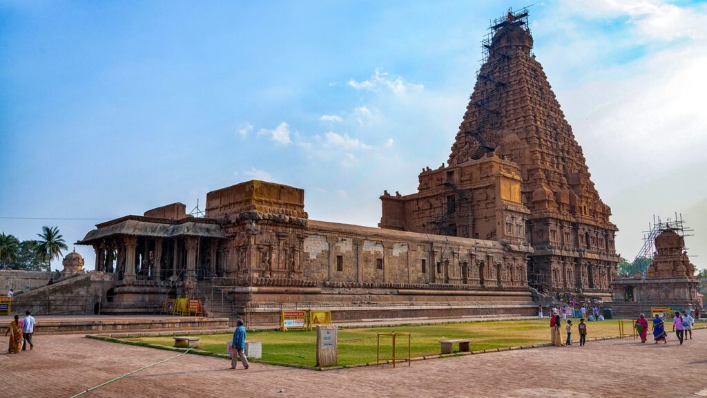 Brihadisvara Temple vimana towering over the sanctum in Thanjavur