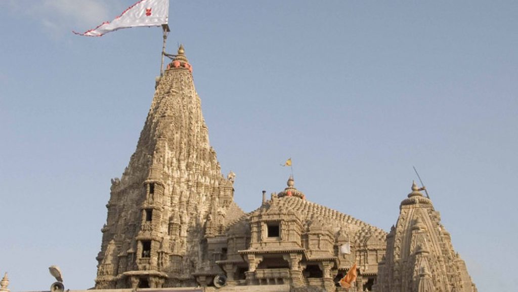 Dwarkadhish Temple Dwarka Gujarat main spire and entrance view
