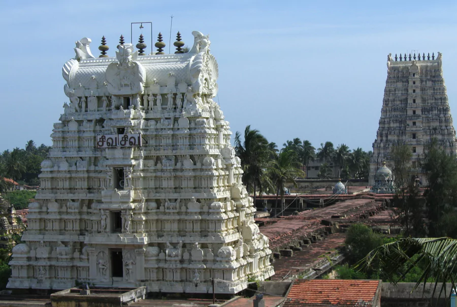 Golden tower of Ranganathaswamy Vishnu Temple in India