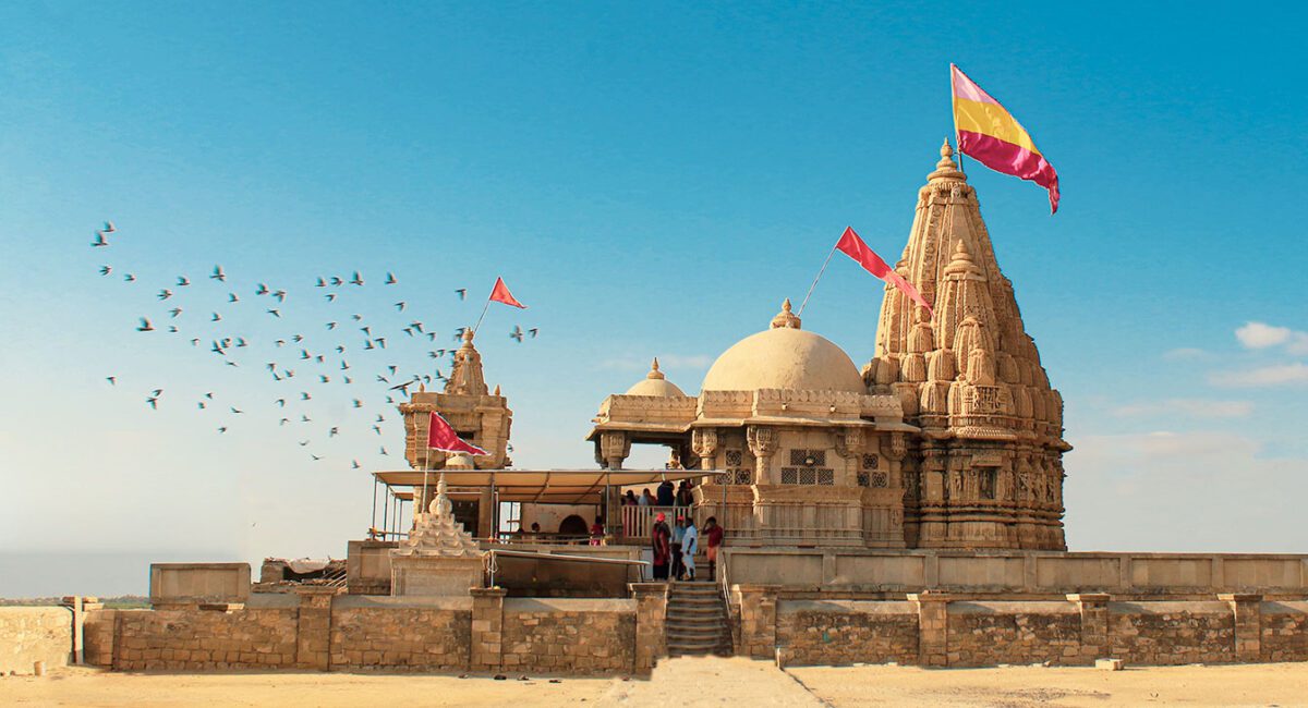 Rukmini Devi Mandir: Complete Guide to Dwarka's Sacred Temple 1 Rukmini Devi Mandir Dwarka exterior view showing Nagara architecture and intricate carvings