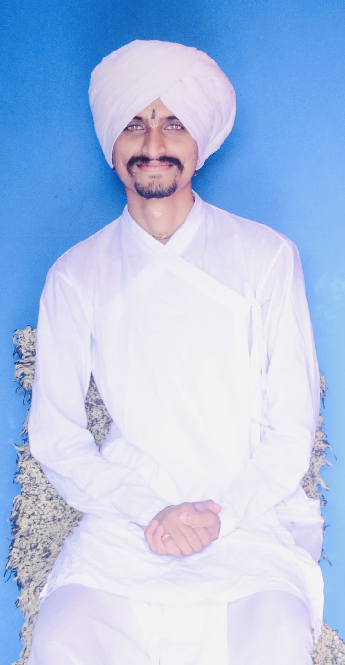 श्री.ह.भ.प.डॉ.ओमप्रकाश जी महाराज कोंढावळकर(MSW,PHD)